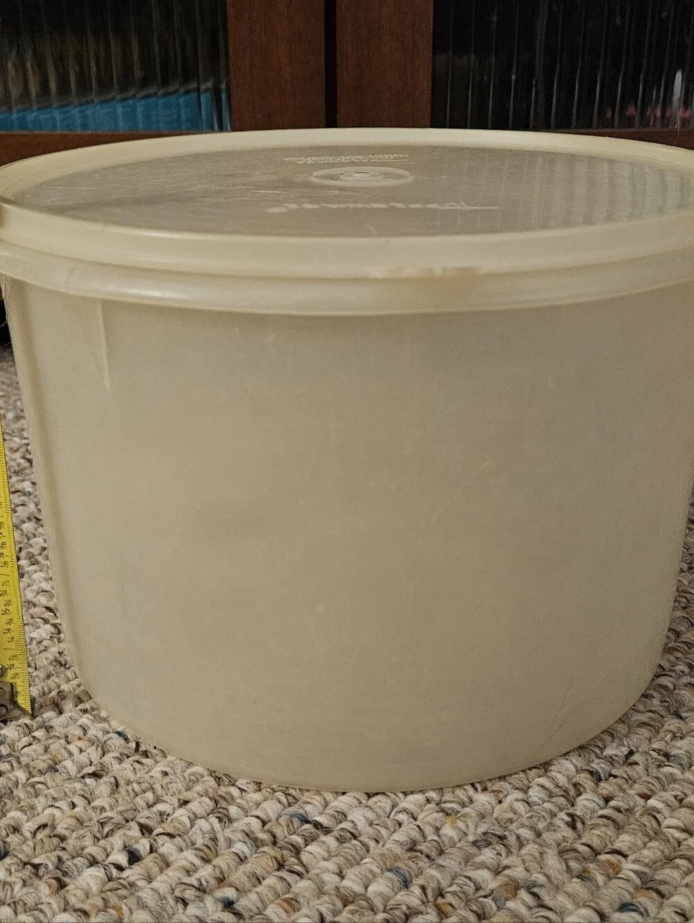Tupperware Econo Canister 267-3